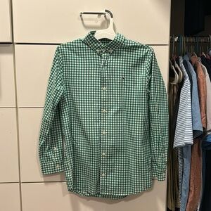 Vineyard Vines long sleeve green and white gingham button down shirt.